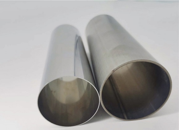 304不銹鋼管變形原因有哪些？