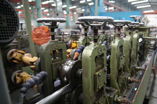 304不銹鋼裝飾管在加工時(shí)如何應(yīng)對(duì)各種問題？