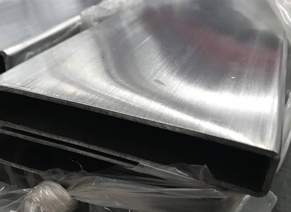 304不銹鋼管變形原因有哪些？